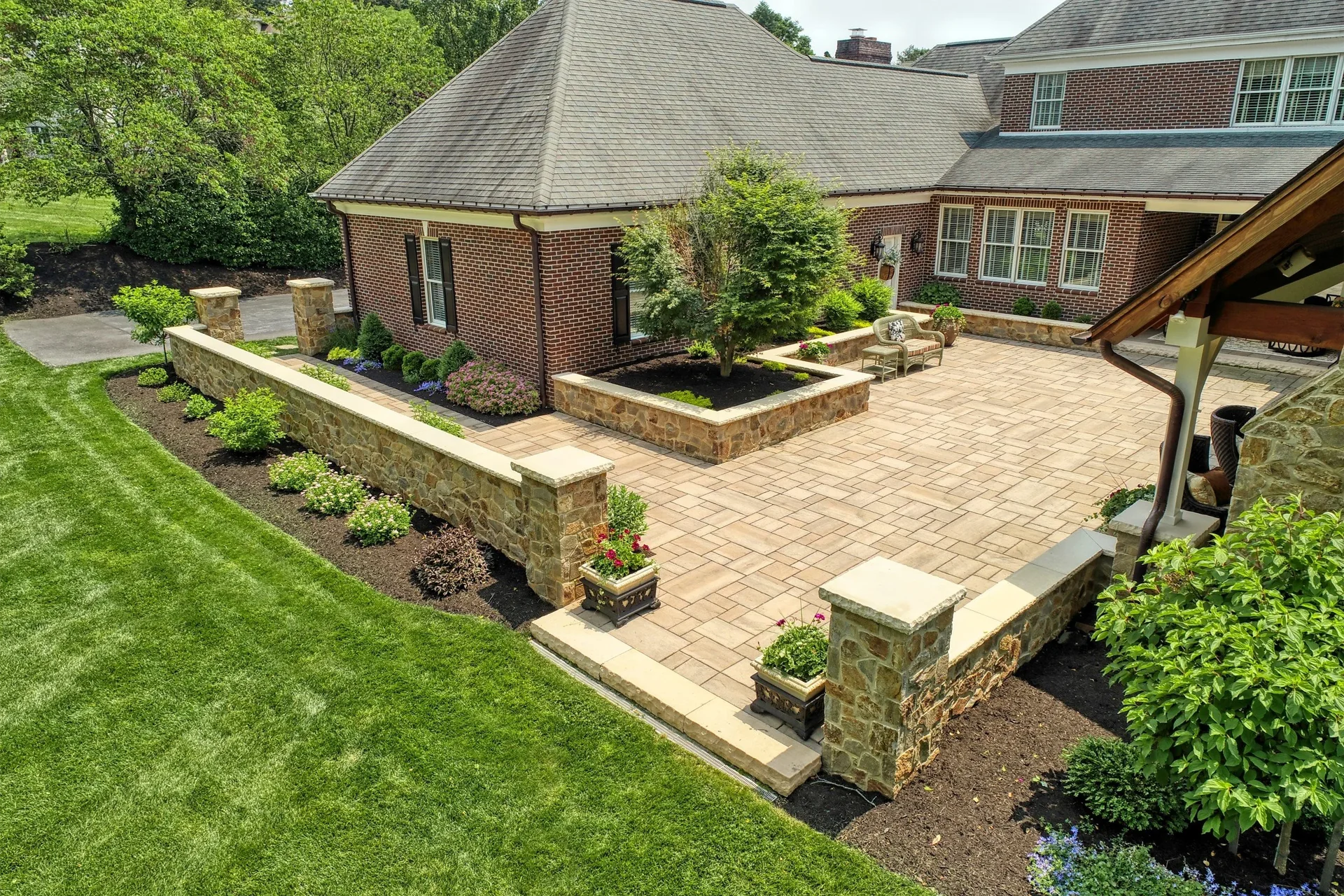 residential hardscaping installation